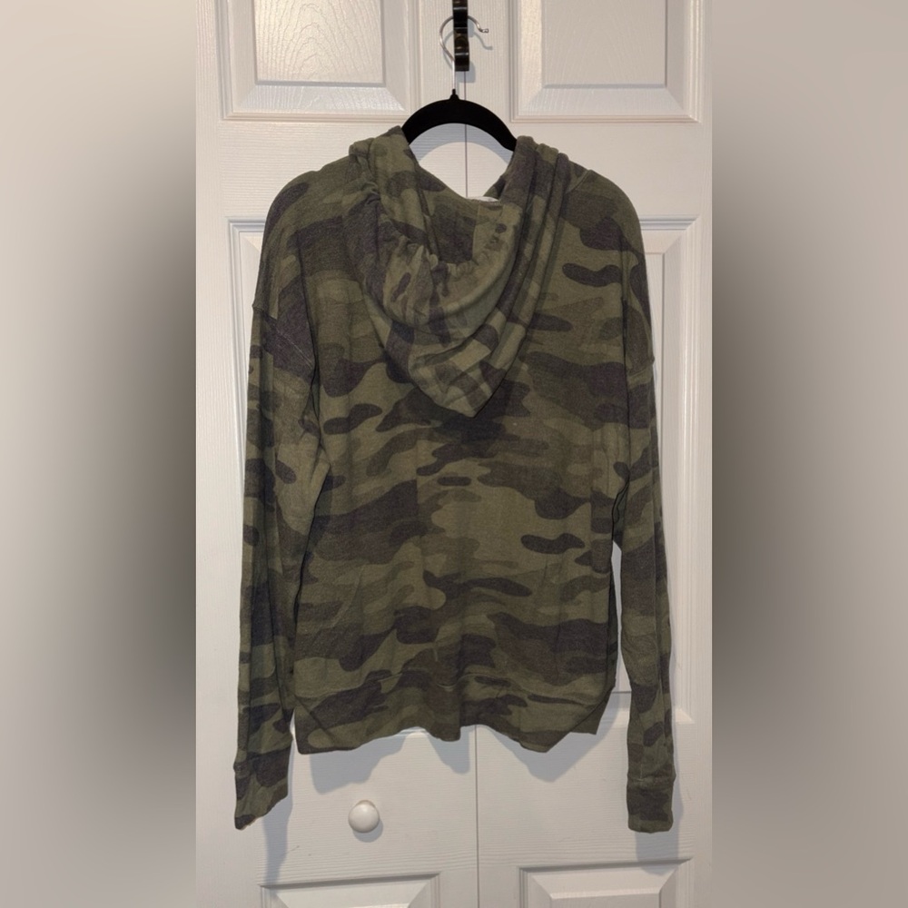 Camo Print Fleece Hoodie - Picture 4 of 5